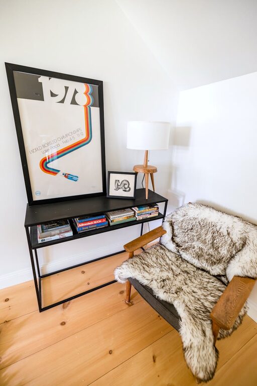 How to Create a Cozy Reading Corner at Home